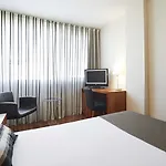 Hotel Exe Plaza Delicias 3*