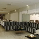 Exe Plaza Delicias Hotel 3*
