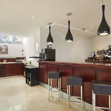 Hotel Exe Plaza Delicias Saragoça