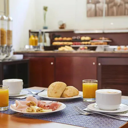 Exe Plaza Delicias 3*