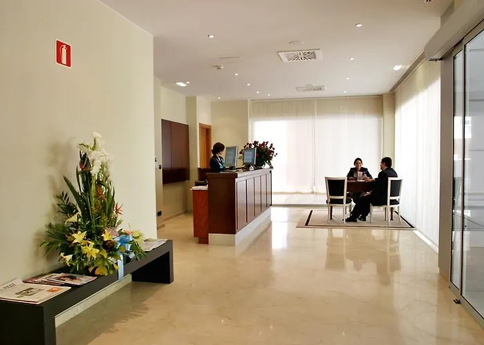 Exe Plaza Delicias סרגוסה