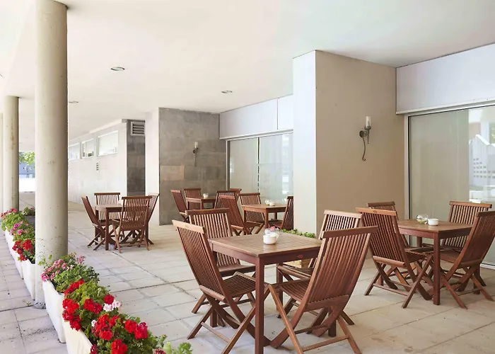 Exe Plaza Delicias מלון 3*