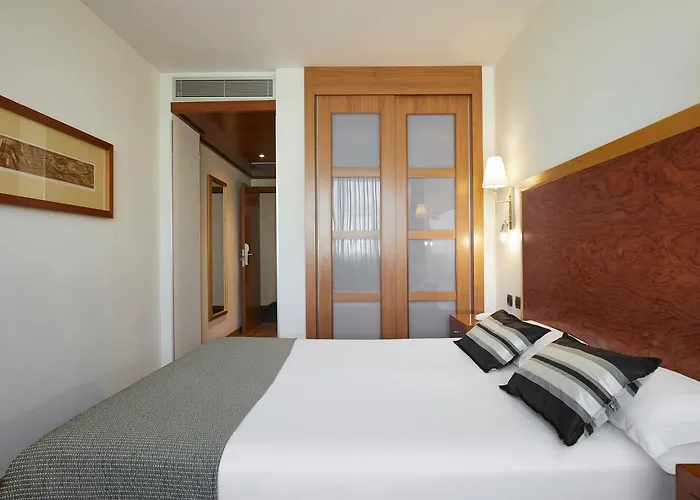 Hotell Exe Plaza Delicias